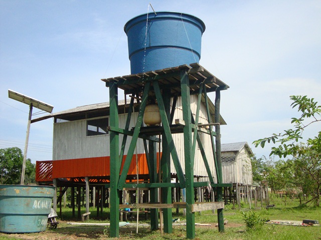 Sistema de bombeamento de agua.JPG